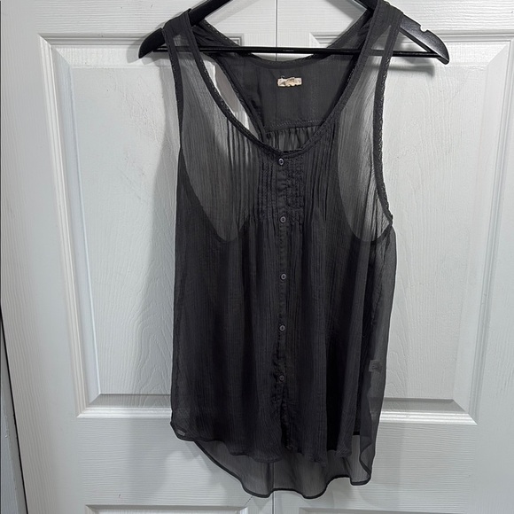 Sheer Black Sleeveless Top - Picture 1 of 7